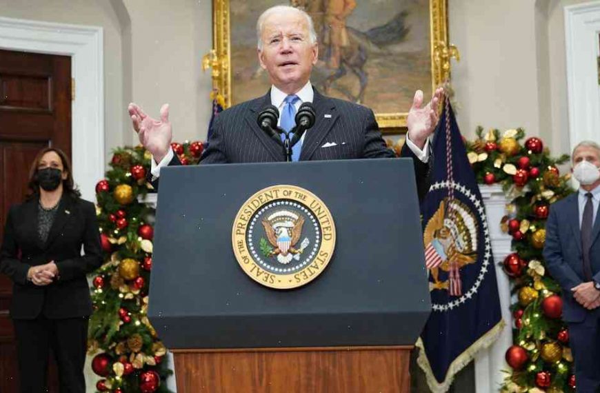 Joe Biden: US VP approves bills to improve vets benefits