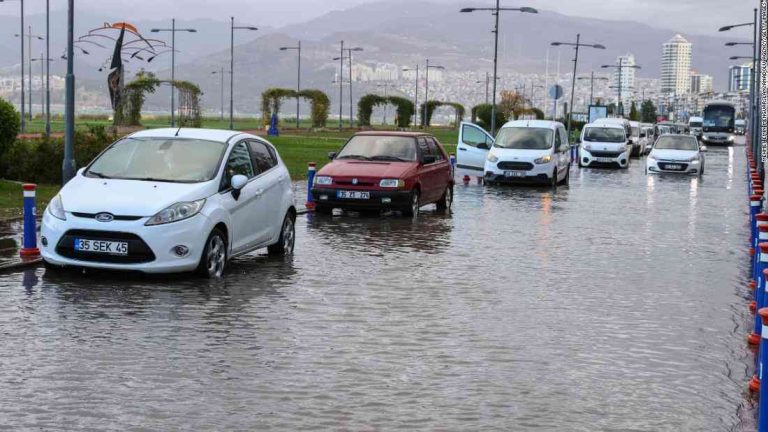 Turkey weather: More than 20 dead in severe storms
