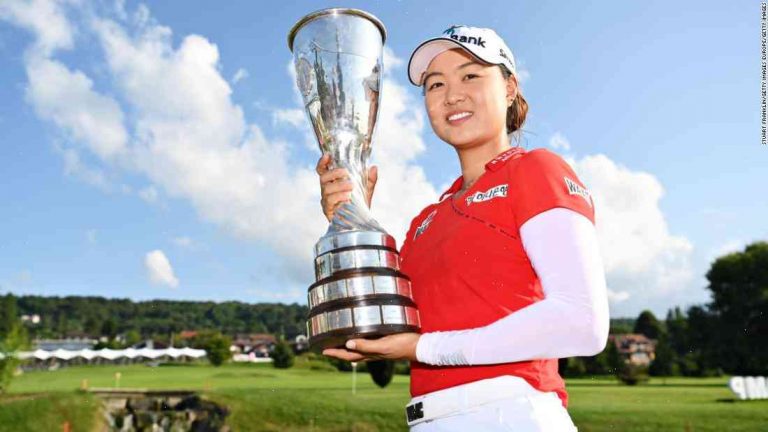 Minjee Lee storm to lead in Asian Tour event and world No 20 spot