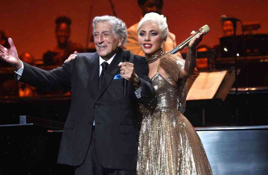 WATCH: When Tony Bennett & Lady Gaga Perform Together, It’s a Star-Studded Sequel to ‘Casablanca’